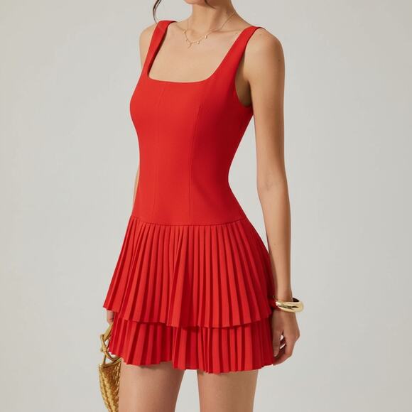 Commense Red Pleated Square-Neck Mini Dress – Size XL - Picture 4 of 6
